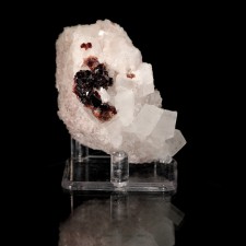3.0" ShinyReddishBlack UVITE +Magnesite Crystals-Brazil 3.0" ShinyReddishBlack UVITE +Magnesite Crystals-Brazil