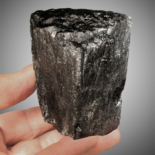 Huge 2.9"Sharp Shiny Jet Black ILVAITE Crysta...