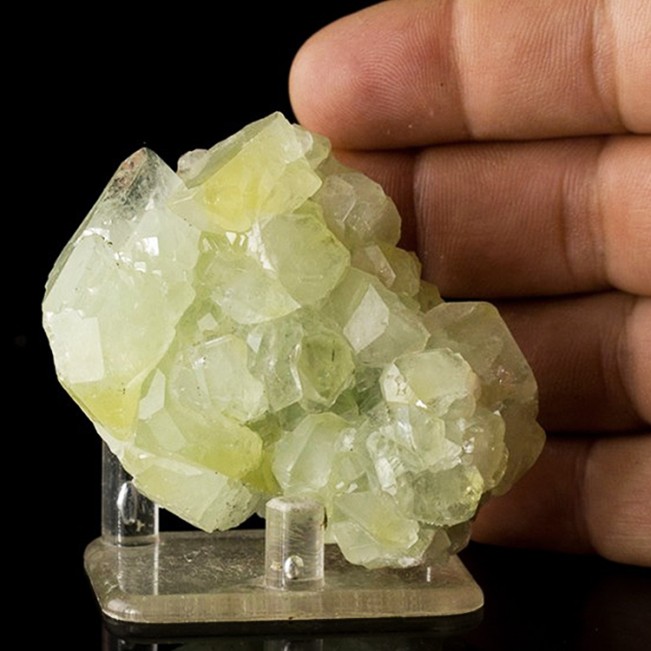 2.7" Flashing Pale Green+Yellow DATOLITE Sharp Gemmy Crystals Mexico for sale