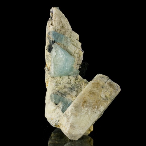3.9" Gemmy Blue AQUAMARINE Crystals on Off-Wh...