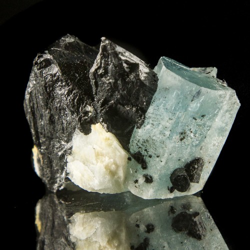 1" Vivid Blue AQUAMARINE Crystal w/Black Scho...
