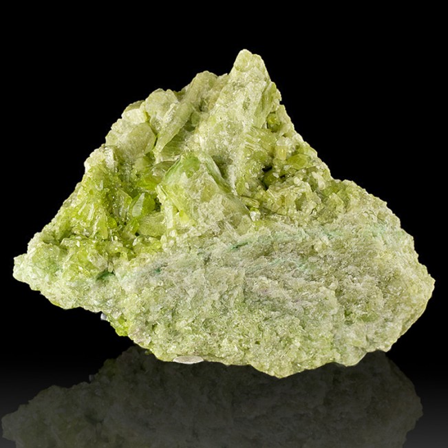 4.2" Inchworm Green Gemmy Glassy VESUVIANITE Sparkling Crystals Quebec for sale