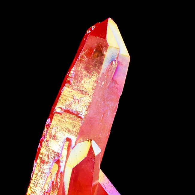 3.8" Wowy-Zowy Electric PINK AURA QUARTZ Terminated Crystals China for sale