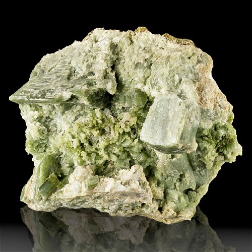 4" Green DIOPSIDE Crystals in Vug Buckhorn Rd...