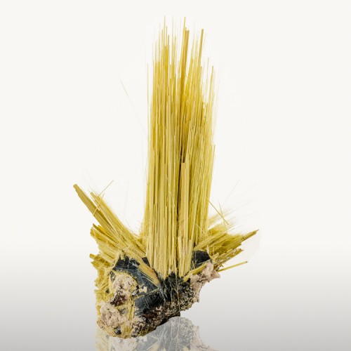 2.1" Golden Crystal Needles of RUTILE Growing...