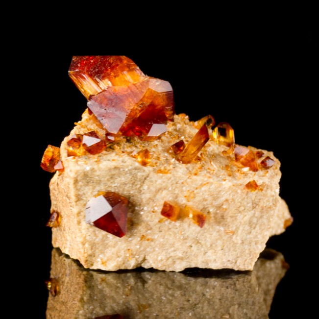 2.6" Sharp CrimsonRed ARKANITE Flashy Wet-Look Pristine Crystals Poland for sale