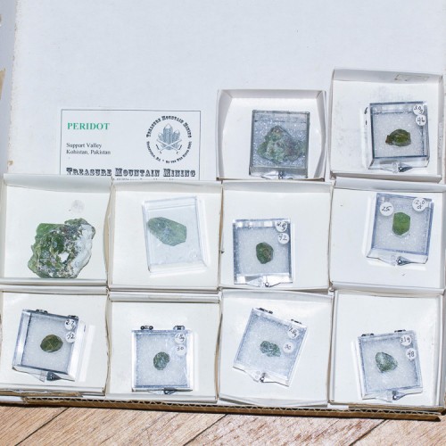 Wholesale Flat 10 pieces Gemmy Green PERIDOT Cryst...