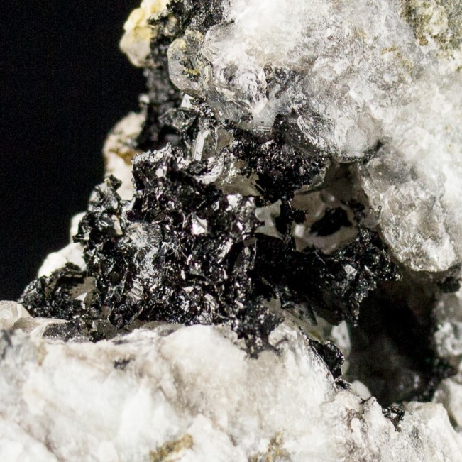 2.3" Shiny Sharp Black BABINGTONITE Crystals Roncari Quarry Connecticut for sale