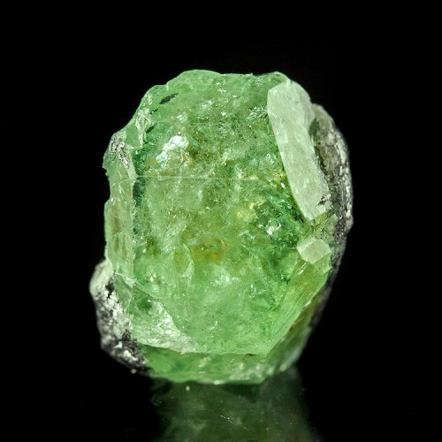 16mm 13ct Lustrous Green Gem TSAVORITE Sharp See-I...