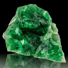 4.5" Madagascar Gemmy Shiny GREEN FLUORITE with DarkGreen Phantom Edges for sale 4.5" Madagascar Gemmy Shiny GREEN FLUORITE with DarkGreen Phantom Edges for sale